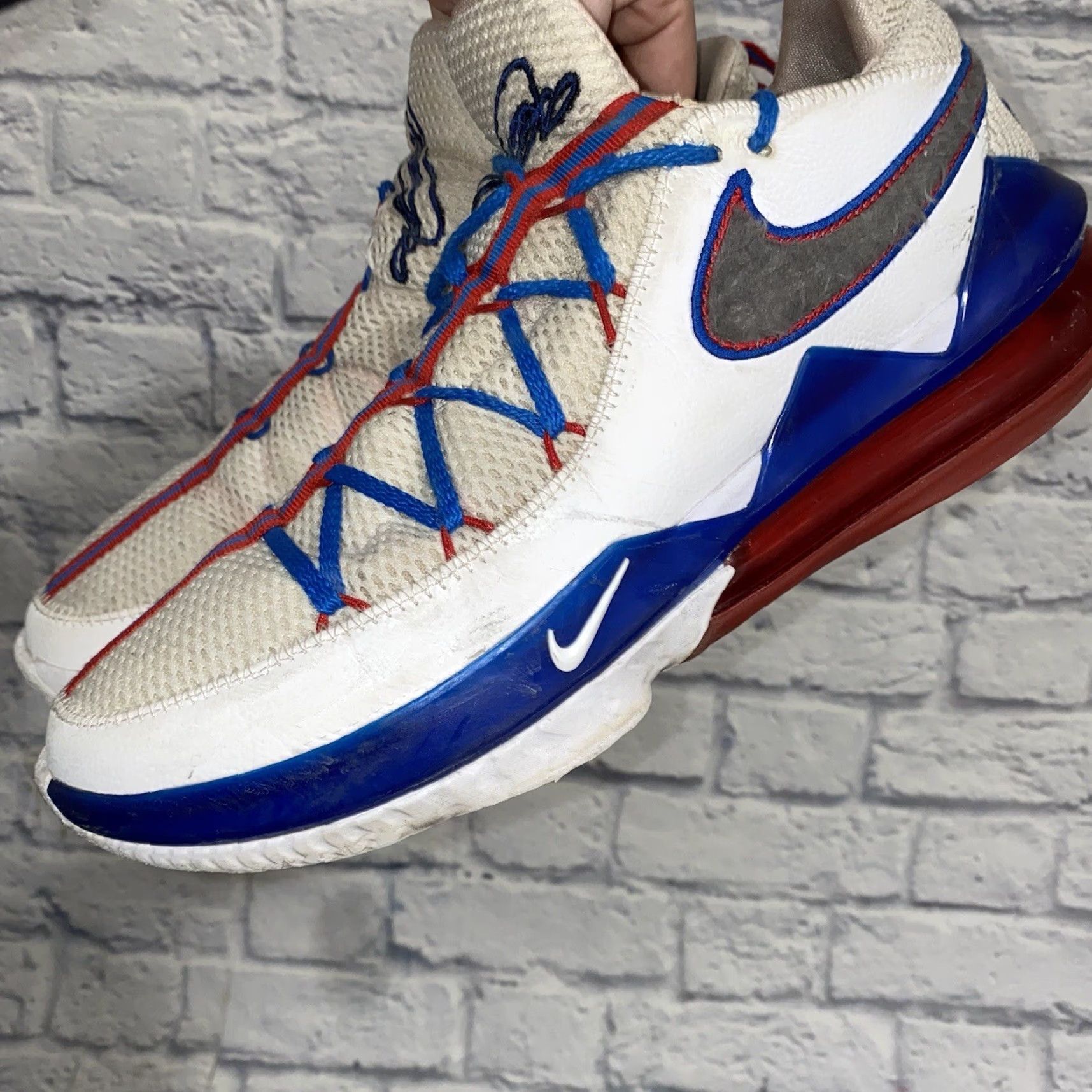 Nike Nike LeBron James Tune Squad Space Jam 2 CD5007-100 Low Top Sneaker Men 12.5 Size US 13 / EU 46 - 5 Thumbnail