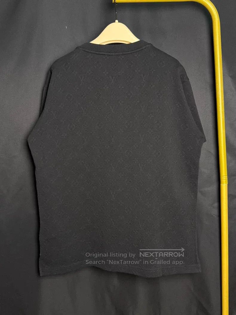 Louis Vuitton Louis Vuitton Black dark stripe logo short sleeve Size US M / EU 48-50 / 2 - 3 Thumbnail