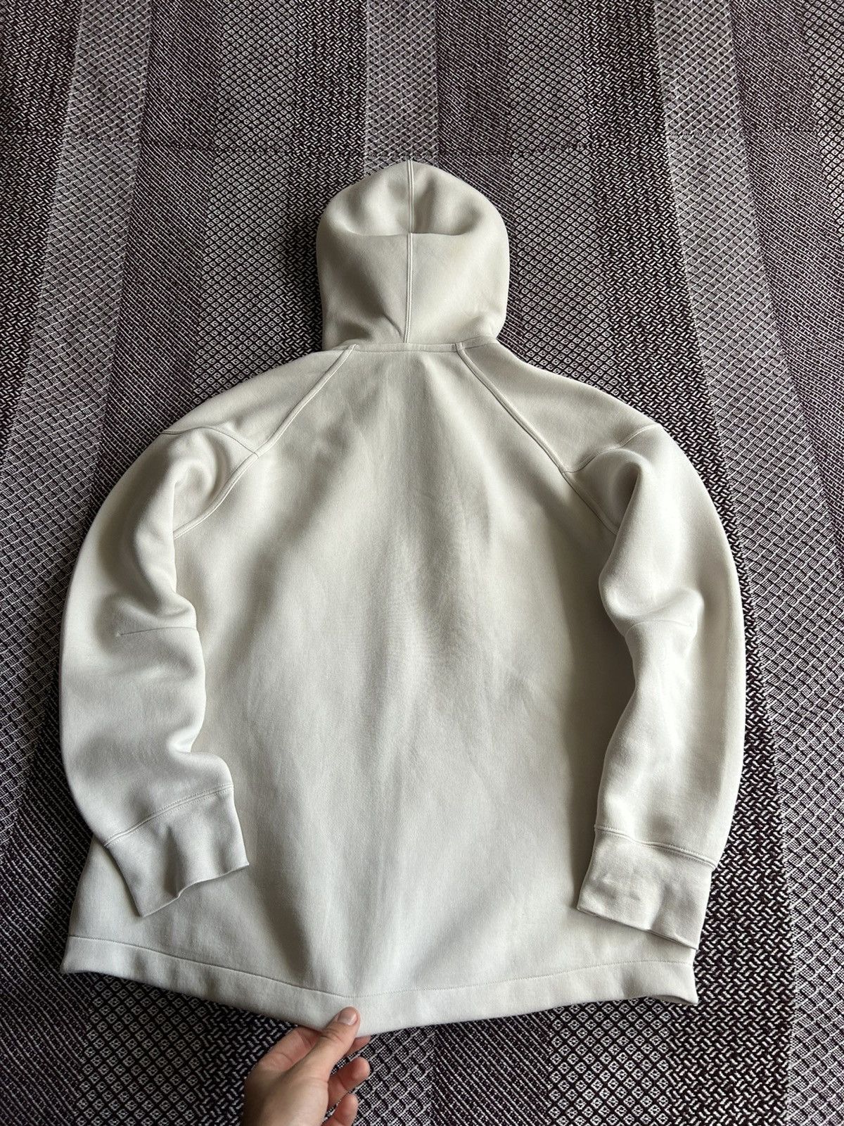 Nike Nike Sportswear Zip Hoodie Women Tech Fleece Vibe HJ5477-104 Size L / US 10 / IT 46 - 11 Thumbnail
