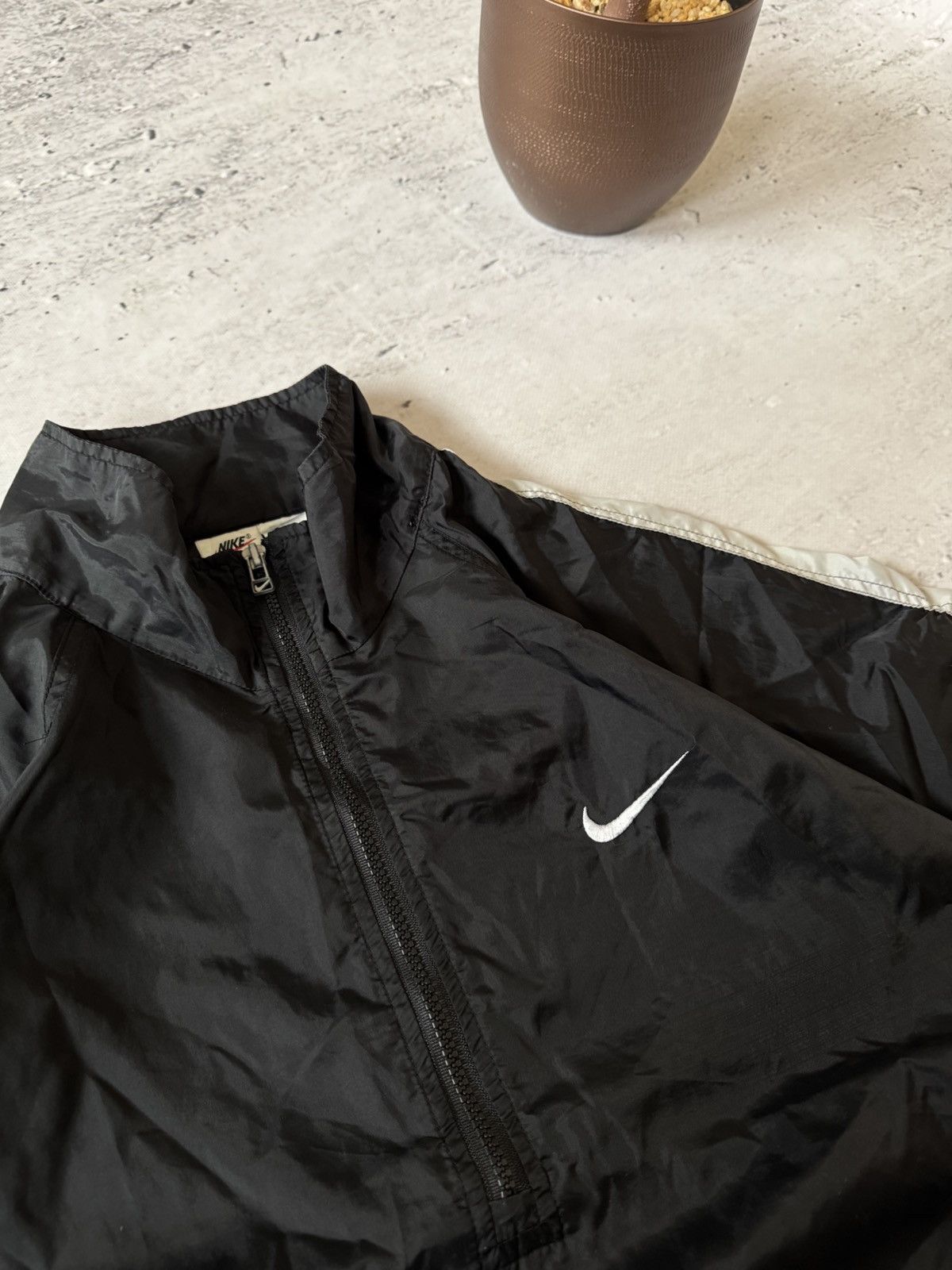 Nike × Vintage NIKE VINTAGE BASIC LOGO OVERSIZE BAGGY LIGHT JACKET Size US XL / EU 56 / 4 - 5 Thumbnail