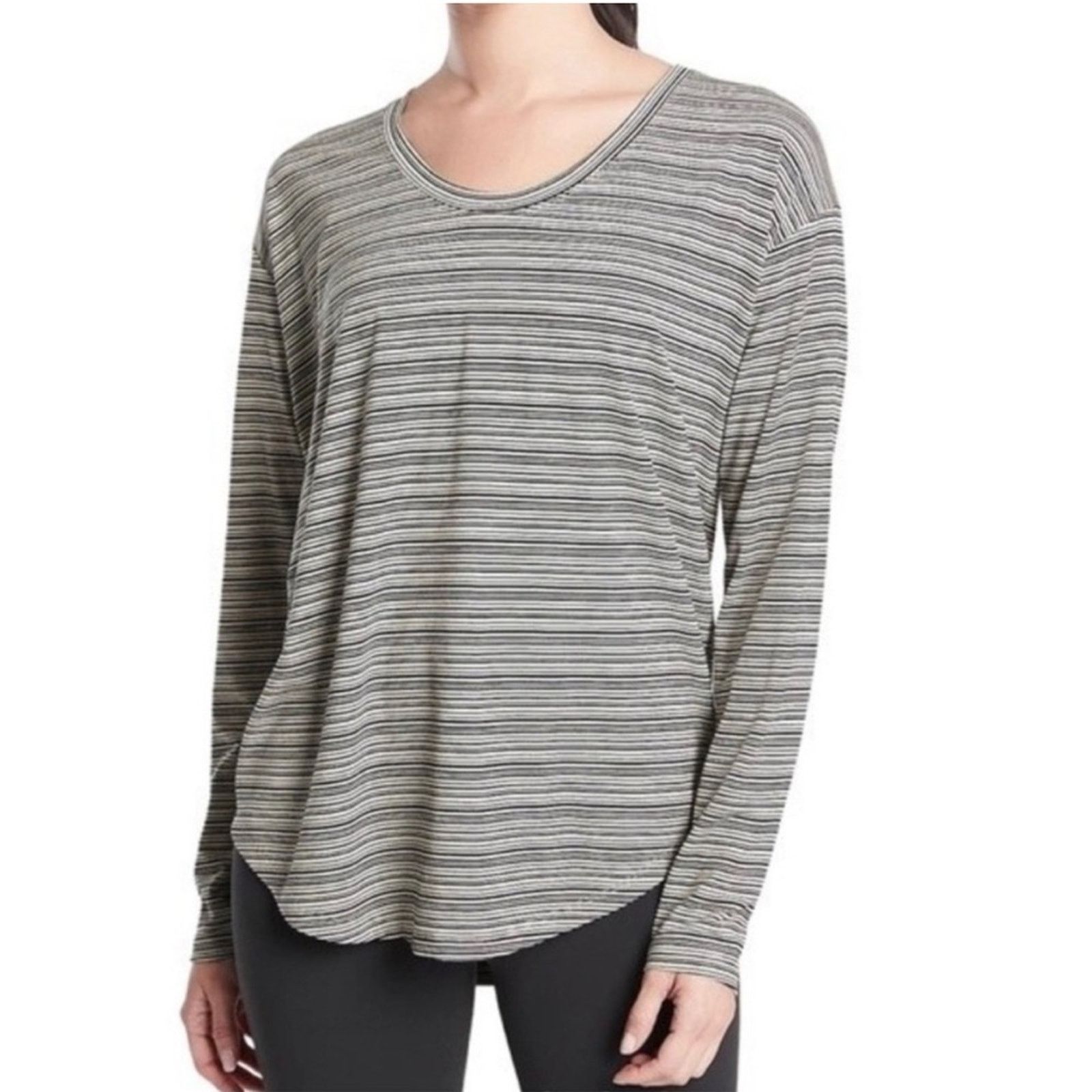 Athleta Athleta Cloudlight Gray & White Striped Long Sleeve Top Sz S Size S / US 4 / IT 40 - 1 Thumbnail
