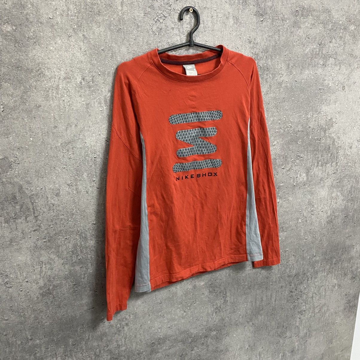 Nike Nike Shox Vintage Long Sleeve Tee Big Logo Drill Size US S / EU 44-46 / 1 - 3 Thumbnail