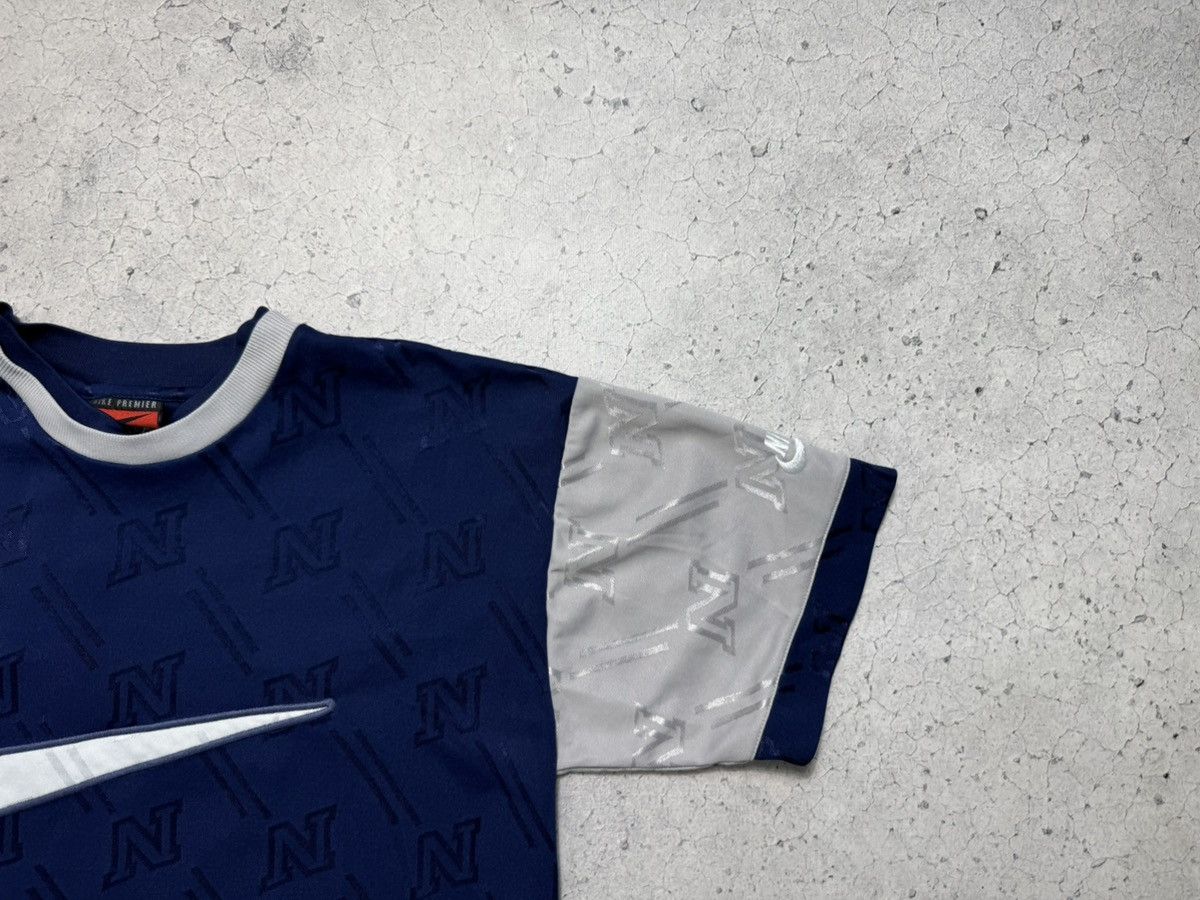 Nike Vintage 90s Nike Monogram Jersey Shirt Big Logo Swoosh Y2K Size US L / EU 52-54 / 3 - 3 Thumbnail