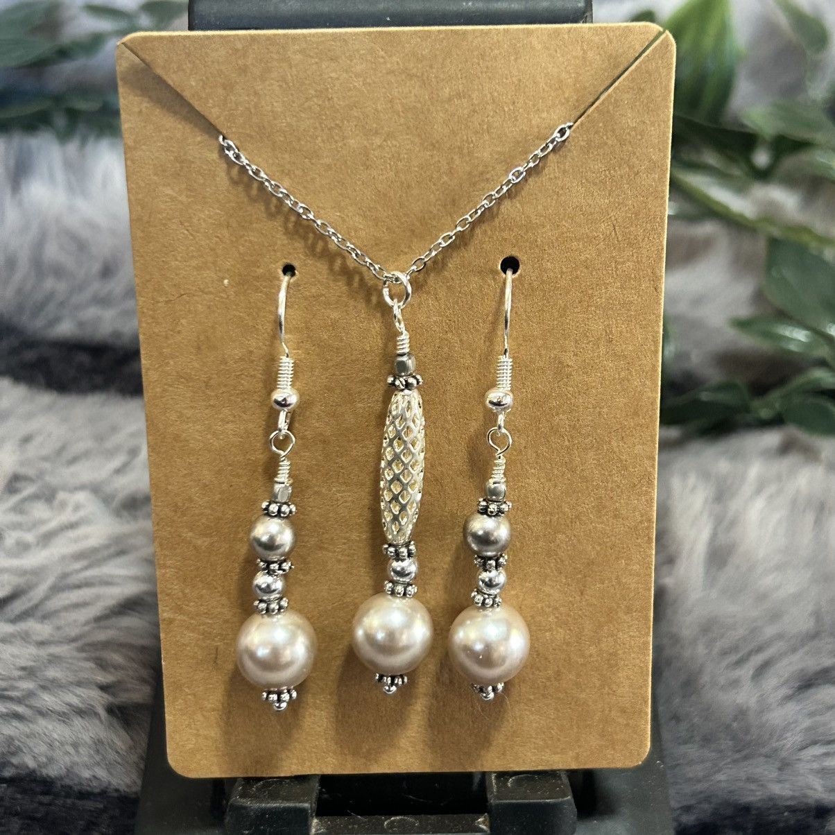 Handmade Handcrafted elegant pearl silver mesh necklace set Size ONE SIZE - 2 Thumbnail