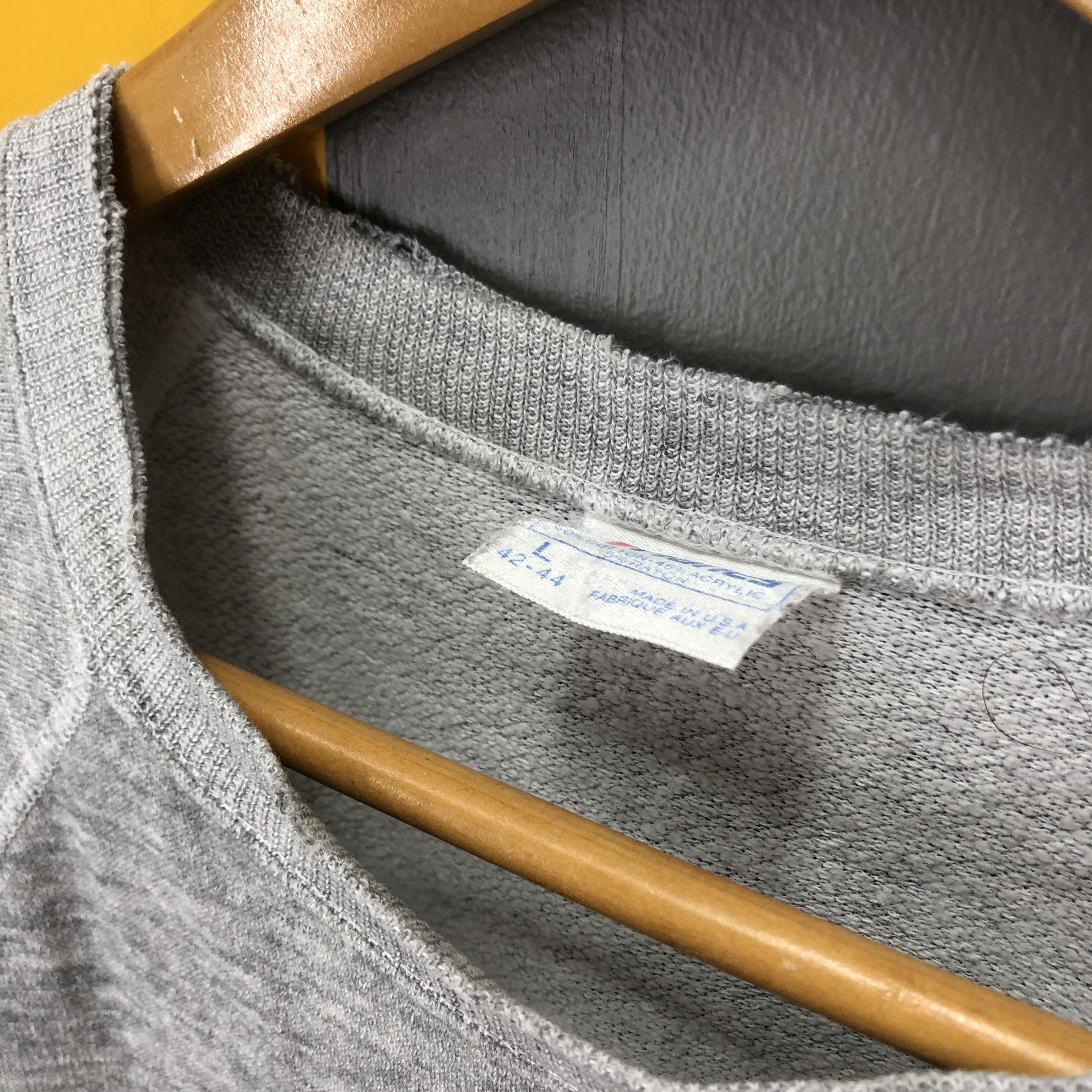 Hanes 80s Vintage CANTON YMCA Ohio Handball Sweatshirt #0931/AI Size US L / EU 52-54 / 3 - 6 Thumbnail