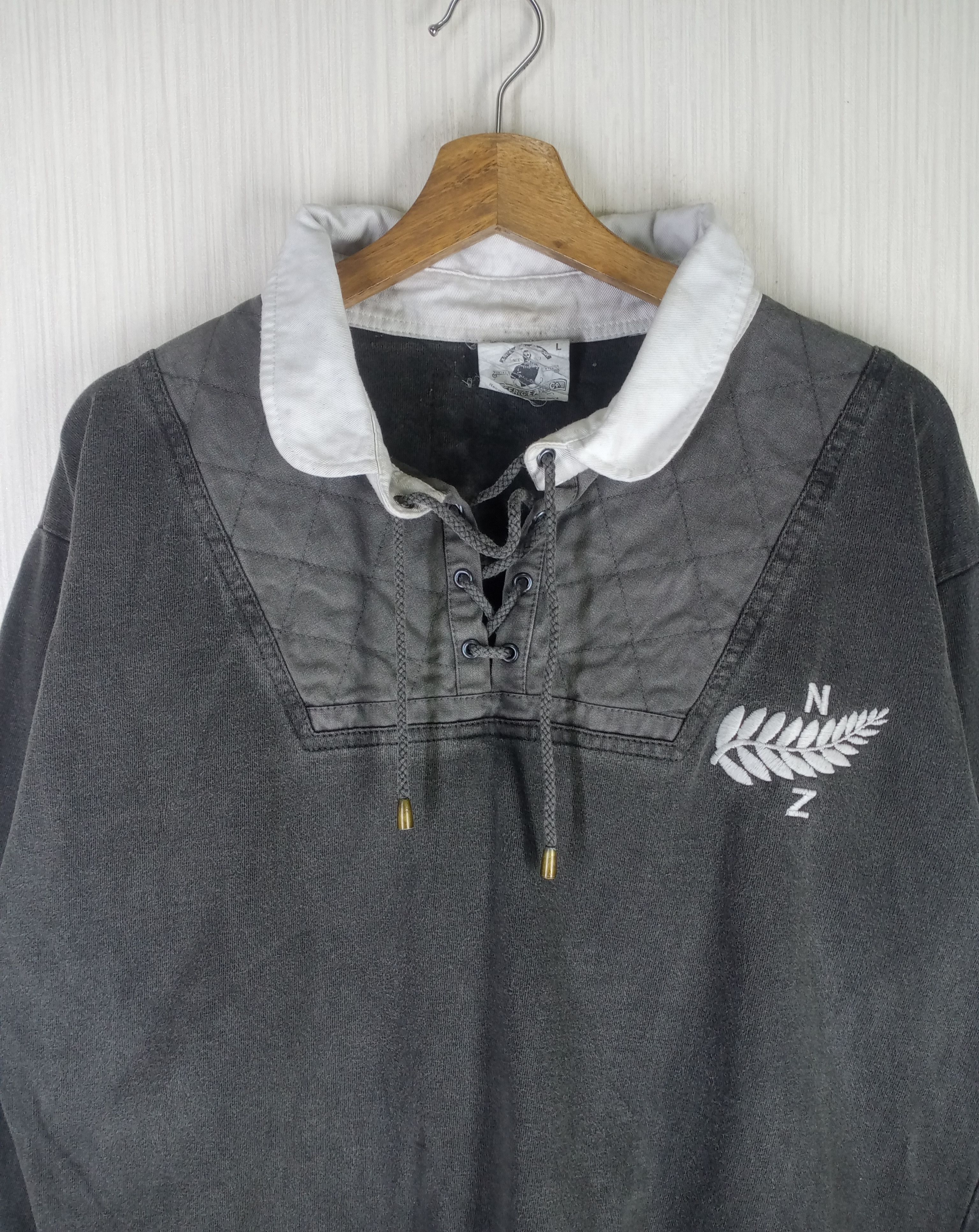 Canterbury of New Zealand Rare Vintage 1991 Rugger Gear New Zealand Rugby Jersey Size US L / EU 52-54 / 3 - 3 Thumbnail