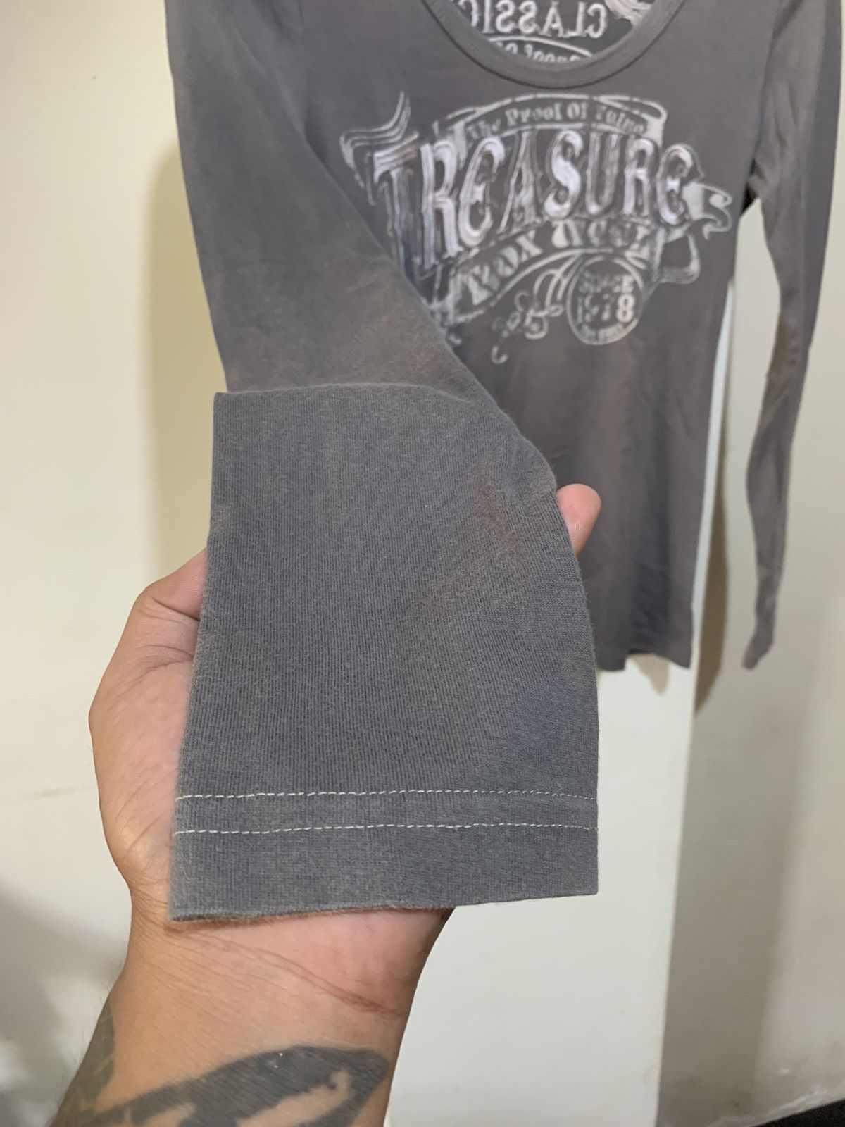 Maison Margiela Japanese Treasure By Glitz Long Sleeve Tee Shirt Size M / US 6-8 / IT 42-44 - 2 Thumbnail