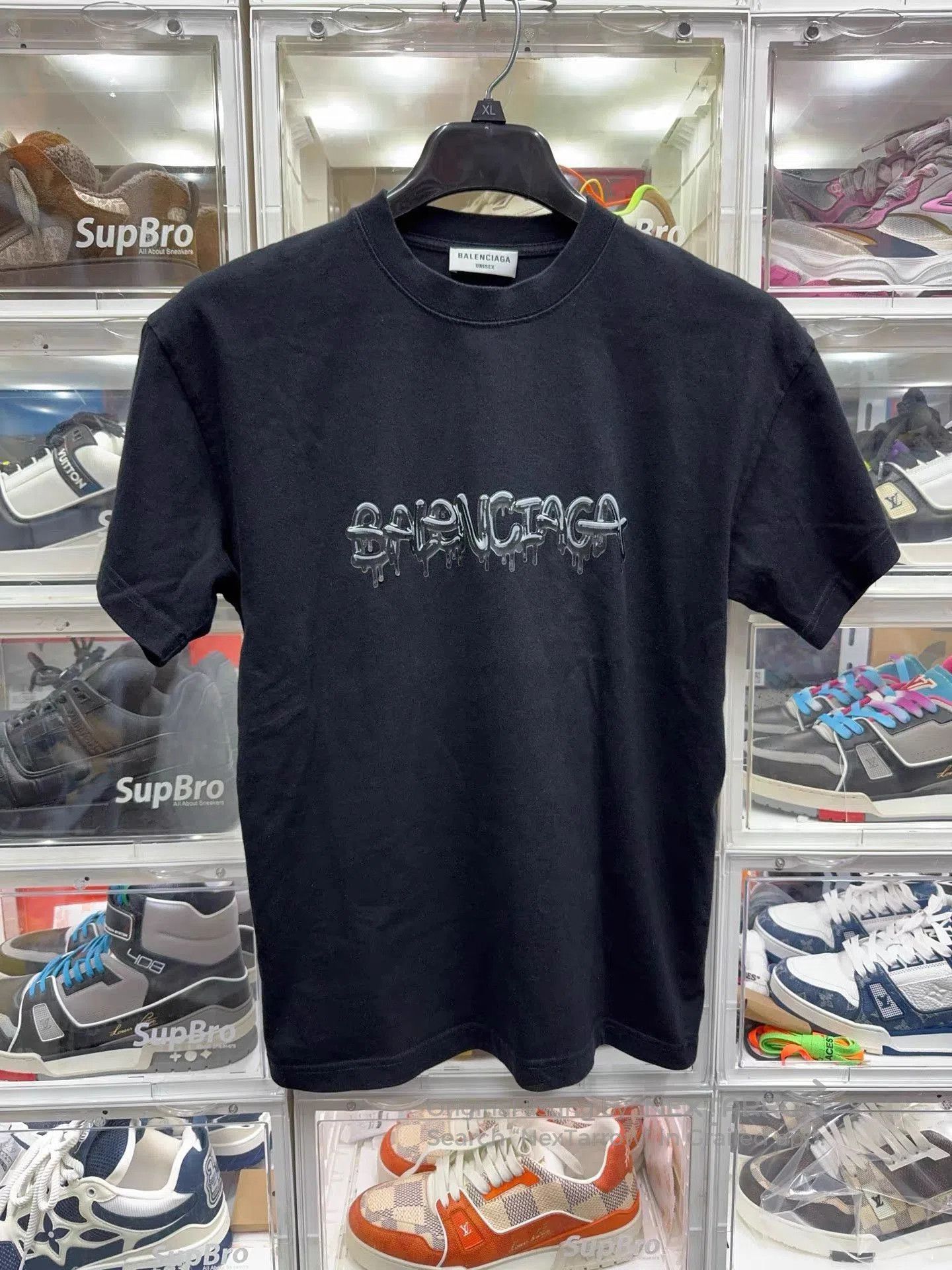 Balenciaga Black Short Sleeve Graphic T. Size US XS / EU 42 / 0 - 1 Thumbnail