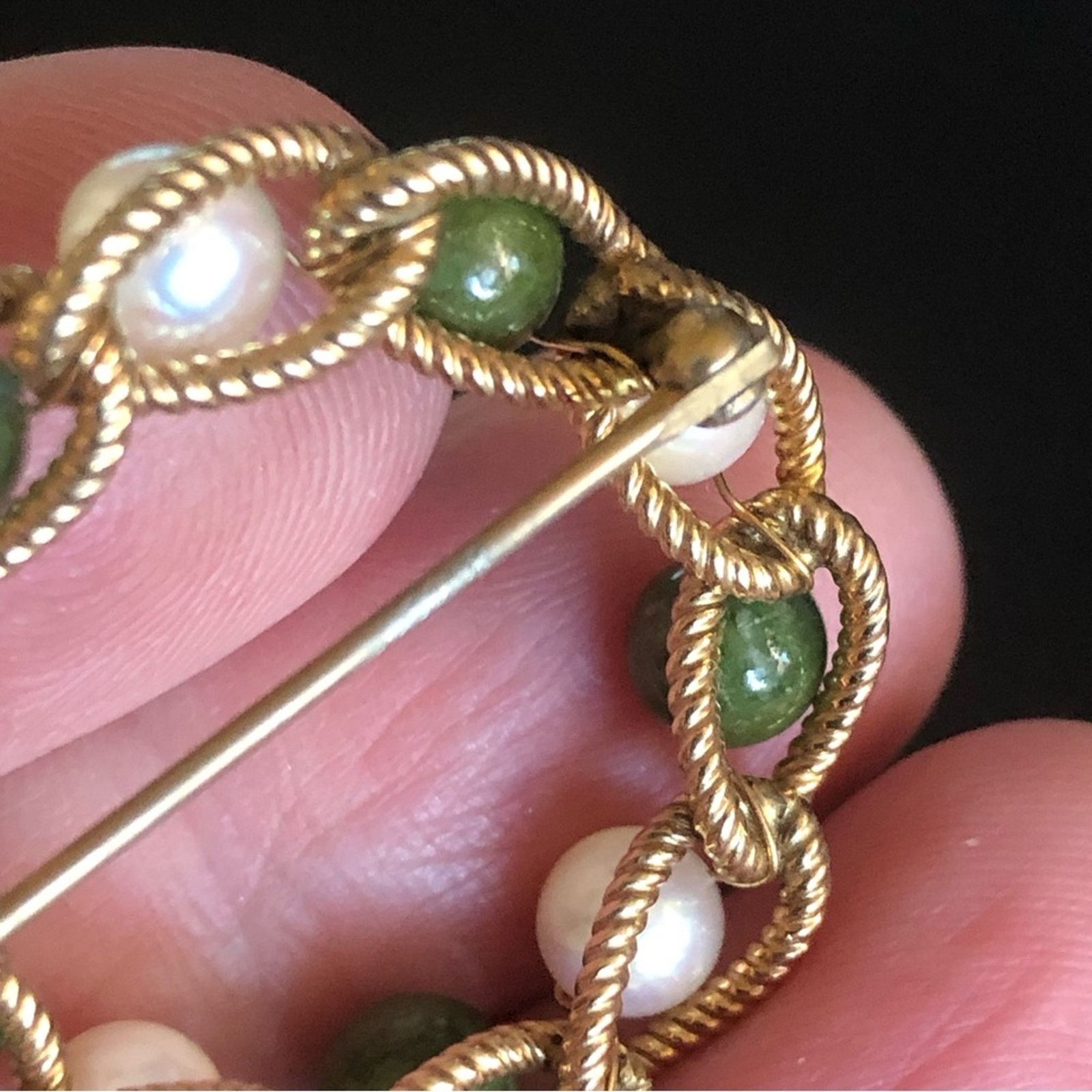 Vintage Vintage simulated jade and pearl gold wreath brooch pin Size ONE SIZE - 8 Thumbnail
