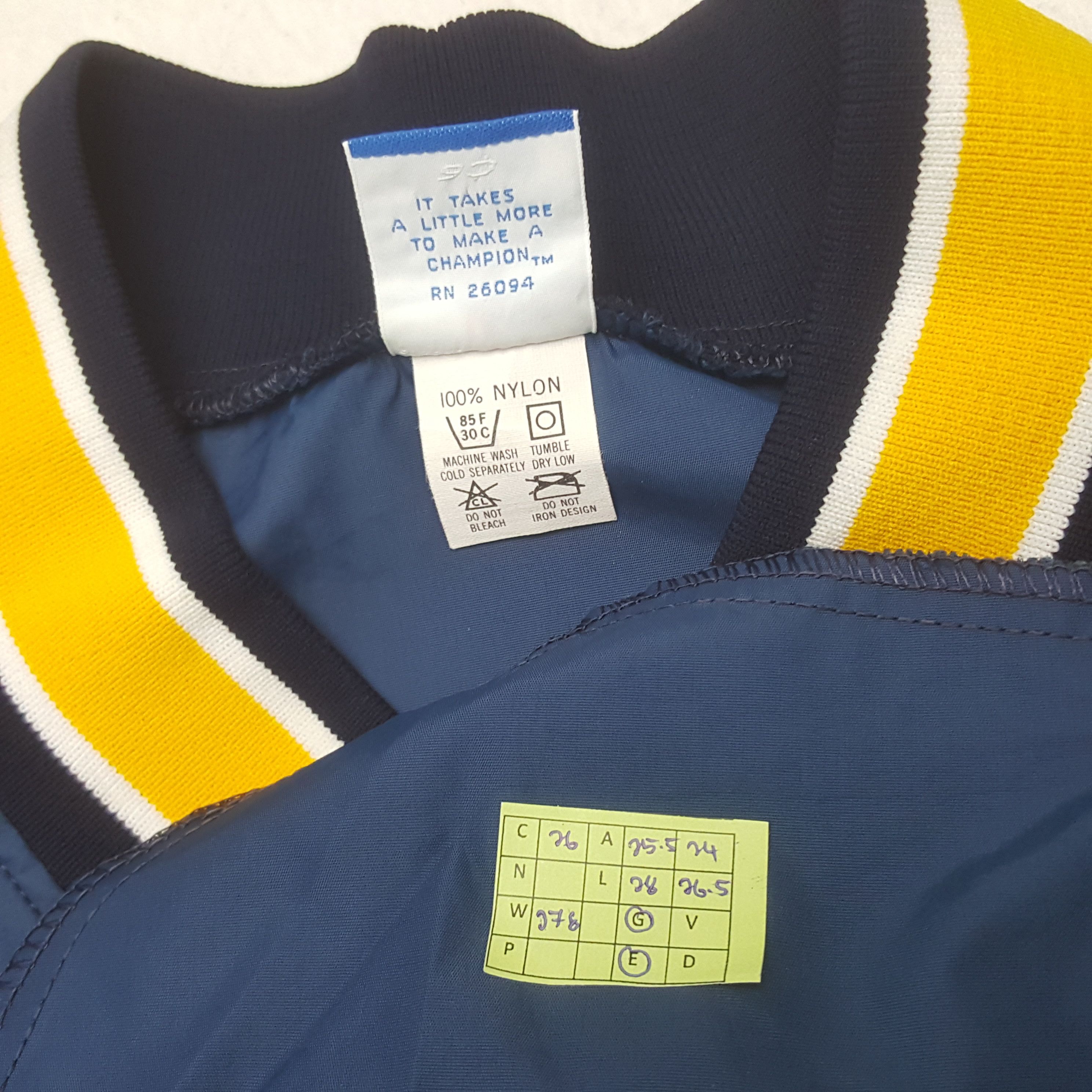 Champion Vintage LLYOD Champion Hip hop Style Sweatshirt RR26 Size US XL / EU 56 / 4 - 7 Thumbnail