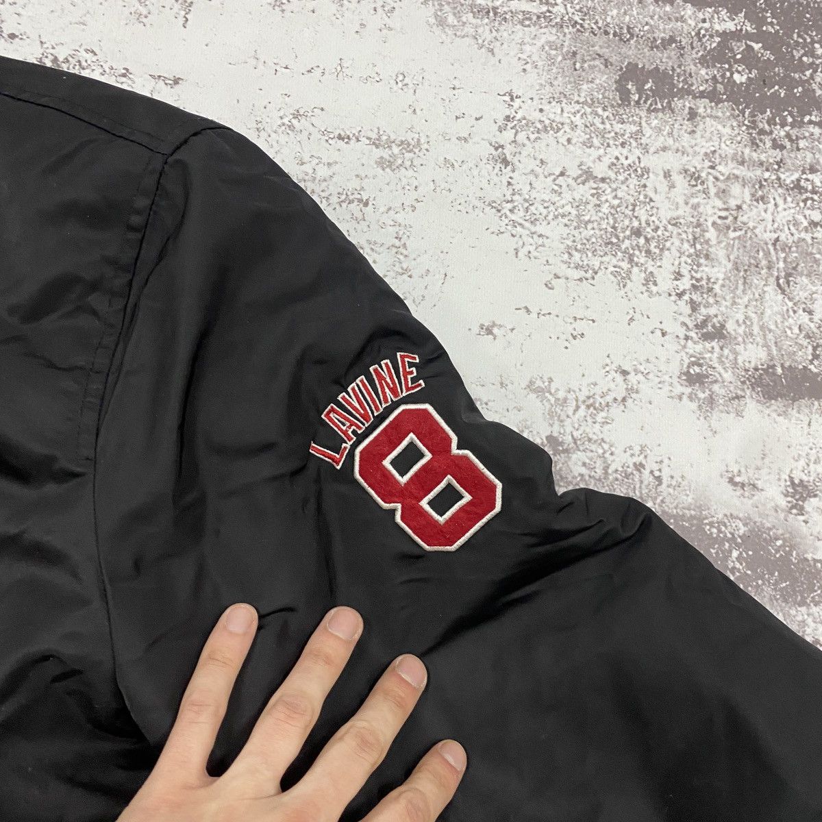 NBA Vintage Chicago Bulls NBA Bomber Big Logo Jacket Size US M / EU 48-50 / 2 - 5 Thumbnail