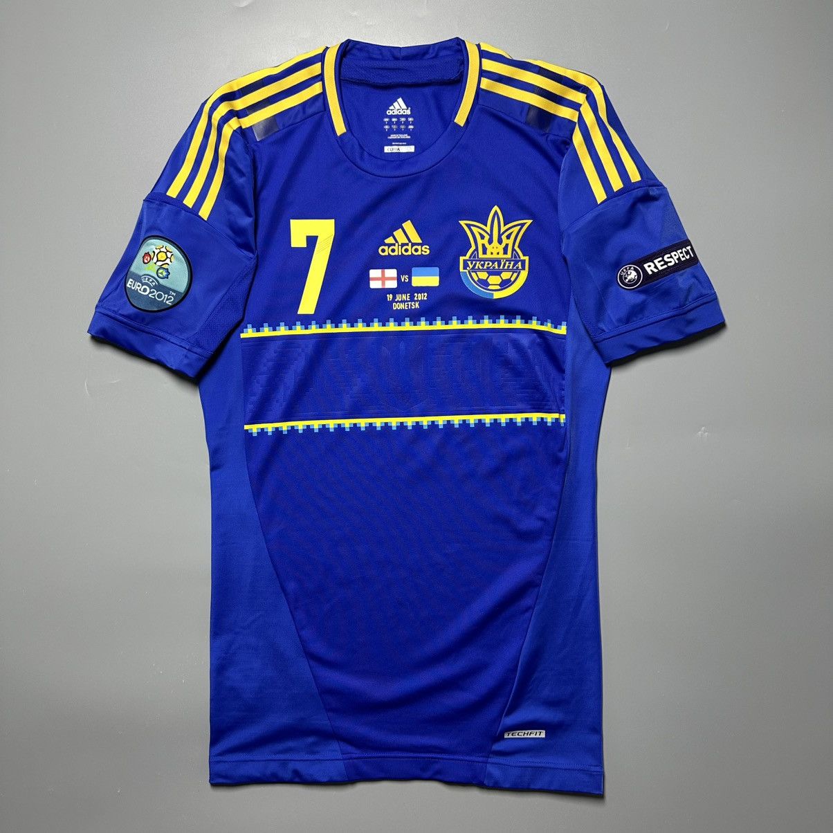Adidas UKRAINE ADIDAS TECHFIT 2012 EURO SOCCER JERSEY #7 SHEVCHENKO Size US L / EU 52-54 / 3 - 2 Thumbnail