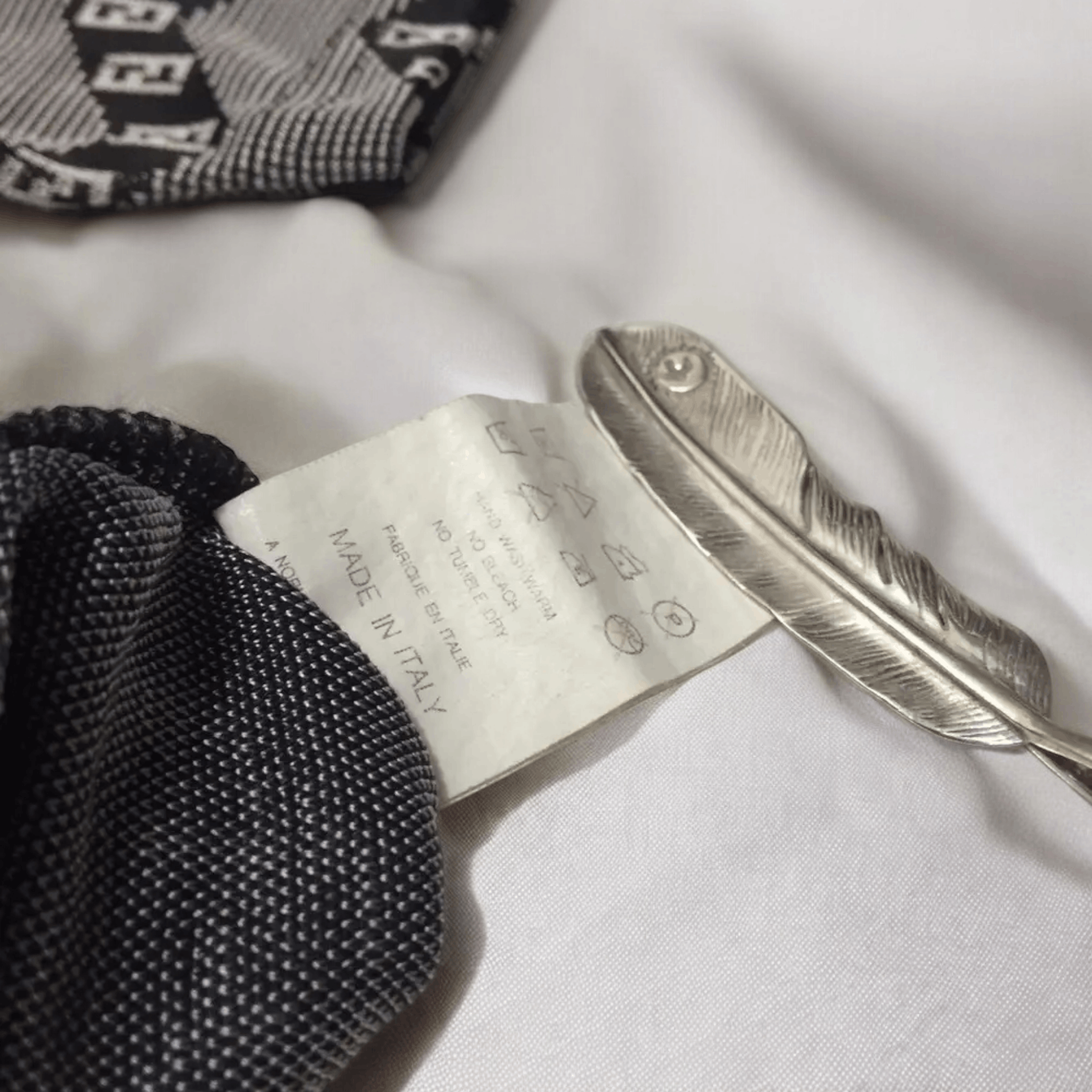 Fendi fendi monogram polo shirt Size L / US 10 / IT 46 - 5 Thumbnail