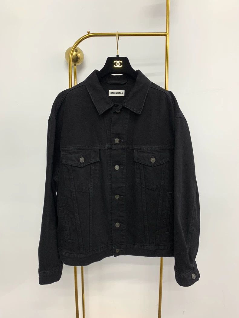 Balenciaga Balenciaga size 34 Black and Grey Rhinestone Big Logo Deni Size US S / EU 44-46 / 1 - 1 Thumbnail