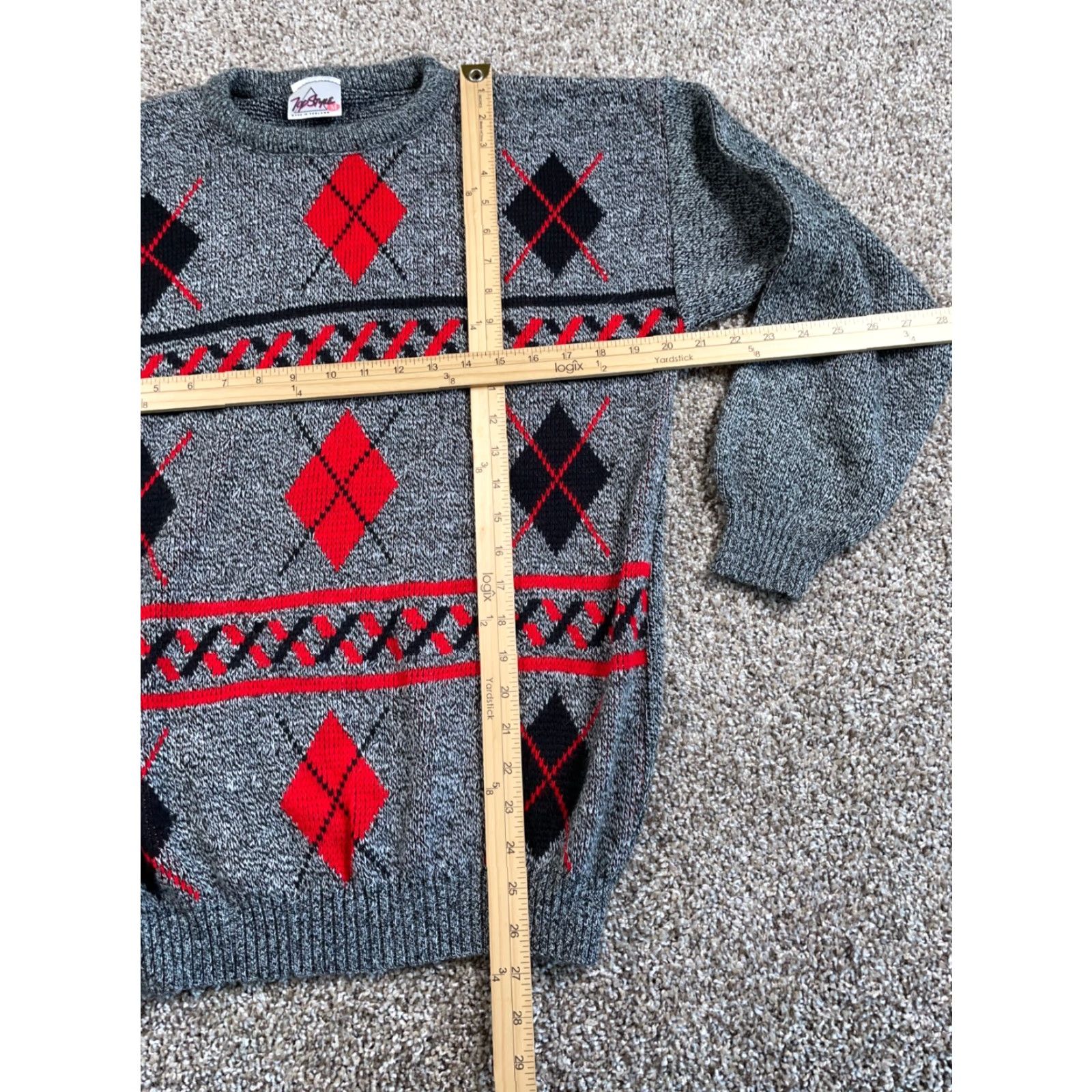 Vintage VINTAGE Diamond Pattern Sweater Mens Adult Medium Gray Lightweight Knit England 90s Preppy Pullover Knit Top Size US M / EU 48-50 / 2 - 5 Thumbnail