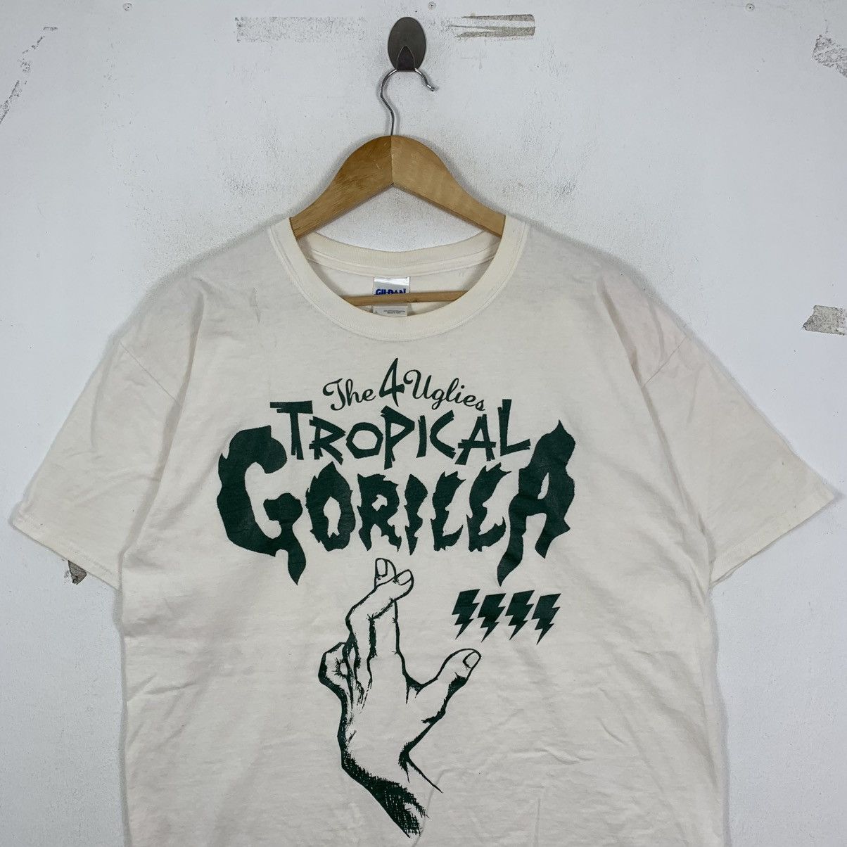Vintage TROPICAL GORILLA The 4 Uglies Japan Hardcore PunkBand Tshirt Size US L / EU 52-54 / 3 - 3 Thumbnail
