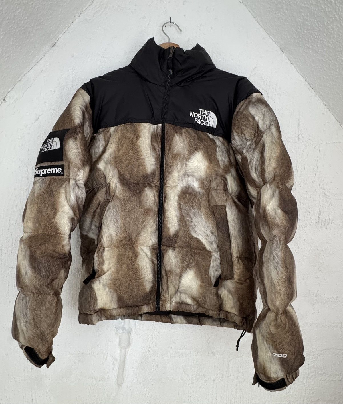 Supreme × The North Face Supreme x The North Face FW13 Fur Print Nuptse Jacket Size US S / EU 44-46 / 1 - 3 Thumbnail
