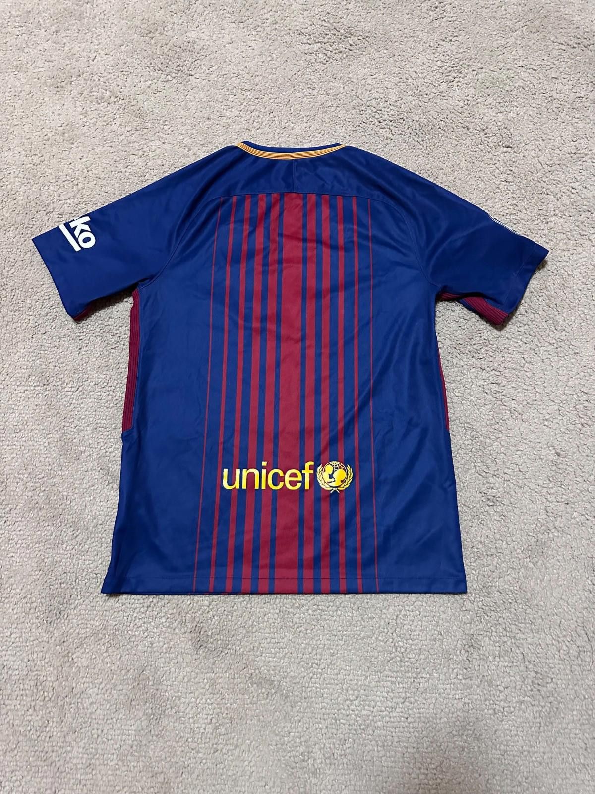 Nike BARCELONA 2017 2018 HOME SHIRT FOOTBALL SOCCER JERSEY NIKE M Size US M / EU 48-50 / 2 - 9 Thumbnail