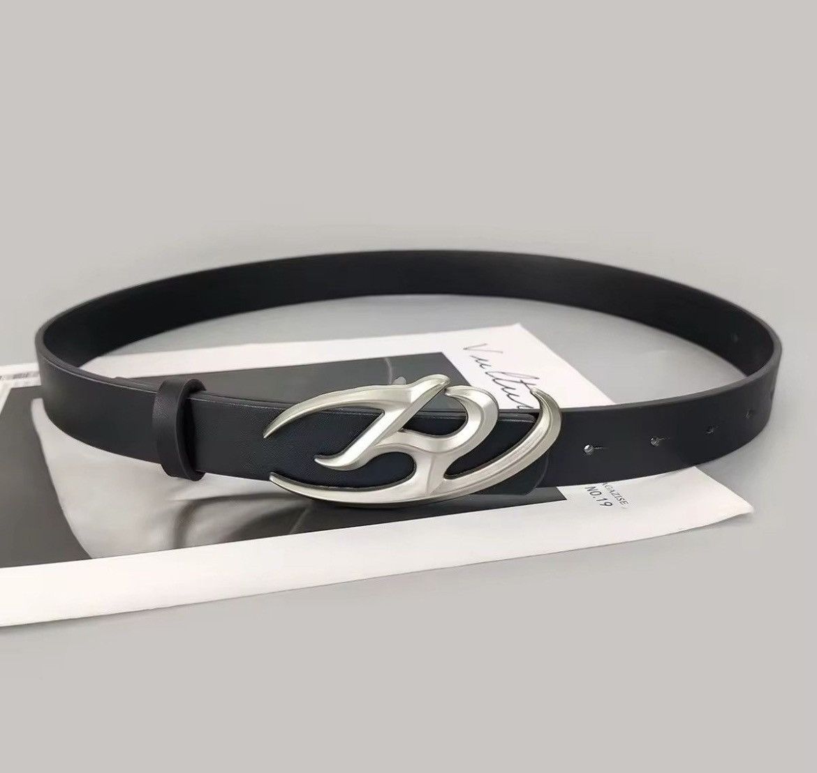 Japanese Brand × Leather Y2K style chrome buckle belt Size ONE SIZE - 1 Thumbnail