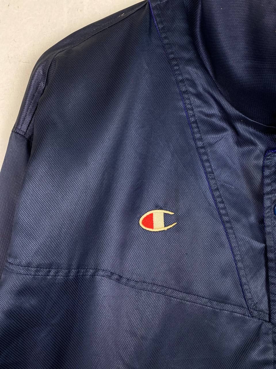 Champion vintage champion light jacket nice design Size US L / EU 52-54 / 3 - 2 Thumbnail