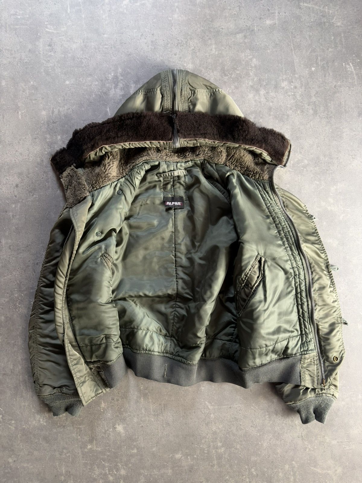 Alpha Industries 80s/90s Alpha Industries N-2B Hooded Vintage Bomber Jacket L Size US XL / EU 56 / 4 - 12 Thumbnail