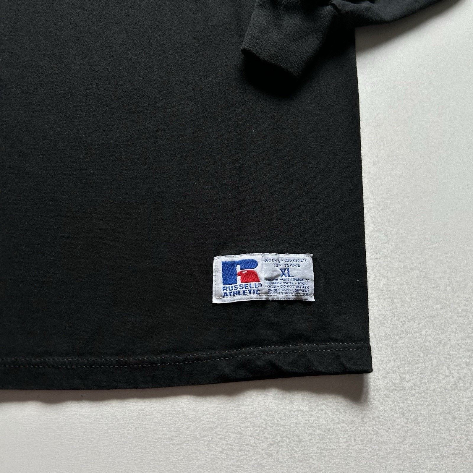 Russell Athletic Vintage 90s Russell Athletic Shirt XL Long Sleeve Black USA Size US XL / EU 56 / 4 - 3 Thumbnail