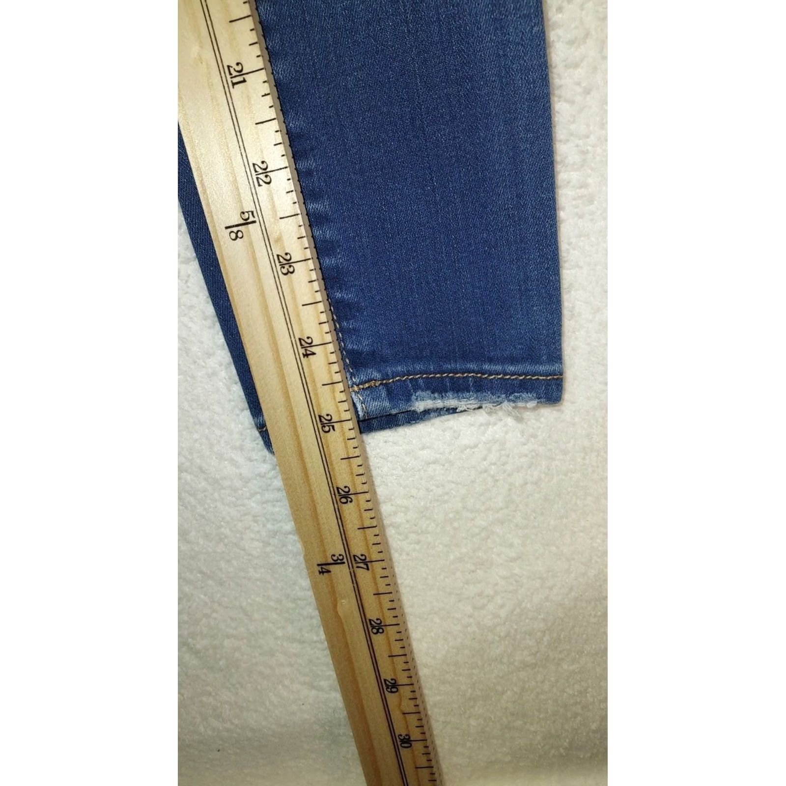 American Eagle Outfitters VINTAGE? No — American Eagle Outfitters Women Stretch Skinny Jeans Size 4 Dark Wash Size 27" / US 4 / IT 40 - 6 Thumbnail