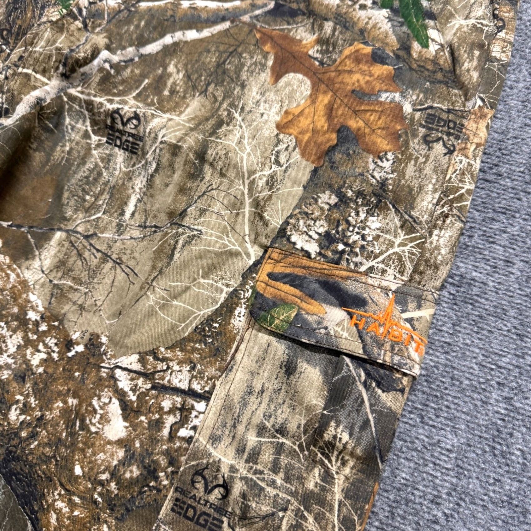 Habitat Habit Pants Carpenter Men's 2XL Real Tree Camouflage Outdoor Cotton Multi-Colored Mens 2XT Multicolor Casual Distressed Size US 39 - 5 Thumbnail
