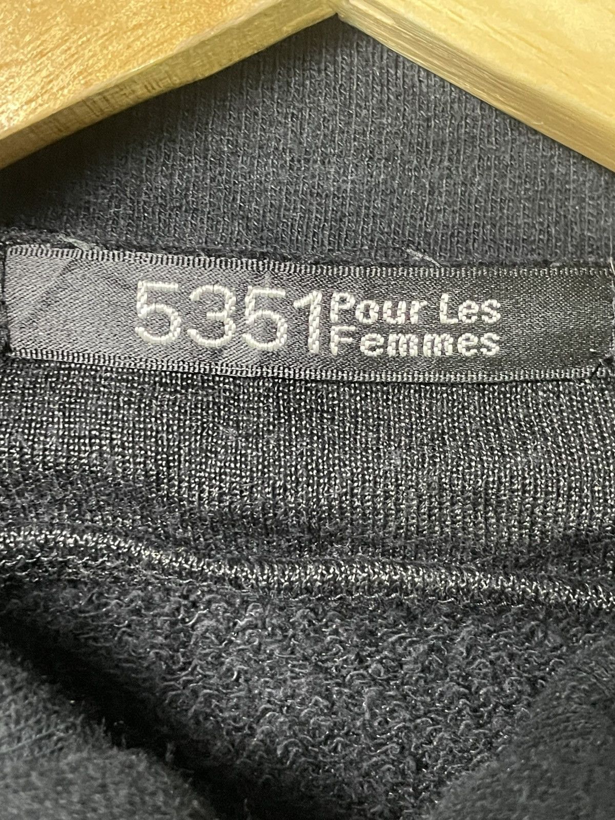 Designer × Vintage Vintage 5351 Pour Les Femmes Full-Zip Jacket (47) Size US XS / EU 42 / 0 - 5 Thumbnail