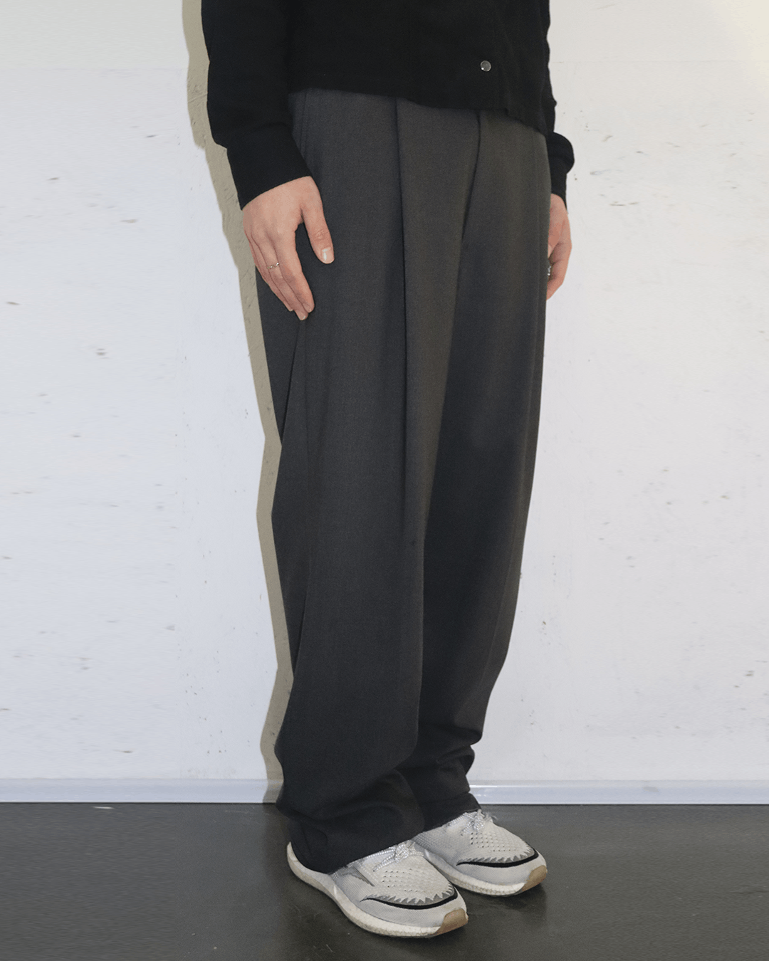 Armani Collezioni Armani Collezioni 90s One Tuck Wide Slacks Size US 34 / EU 50 - 3 Thumbnail