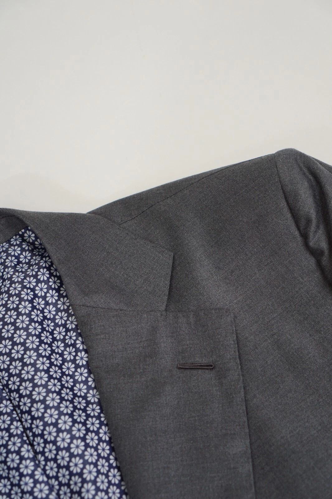 Suitsupply Men Suitsupply Blazer La Spalla Grey Loro Piano Fabric US48L Size 48L - 4 Thumbnail