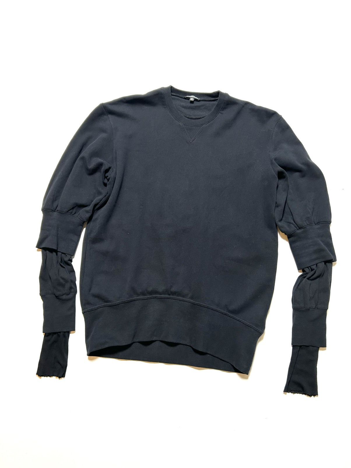Ann Demeulemeester Ann Demeulemeester AW2018 'Triple Sleeve Sweatshirt' XS Size US XS / EU 42 / 0 - 1 Thumbnail
