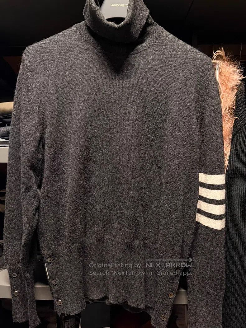 Thom Browne Thom Browne High-necked cashmere cardigan Size US XL / EU 56 / 4 - 1 Thumbnail