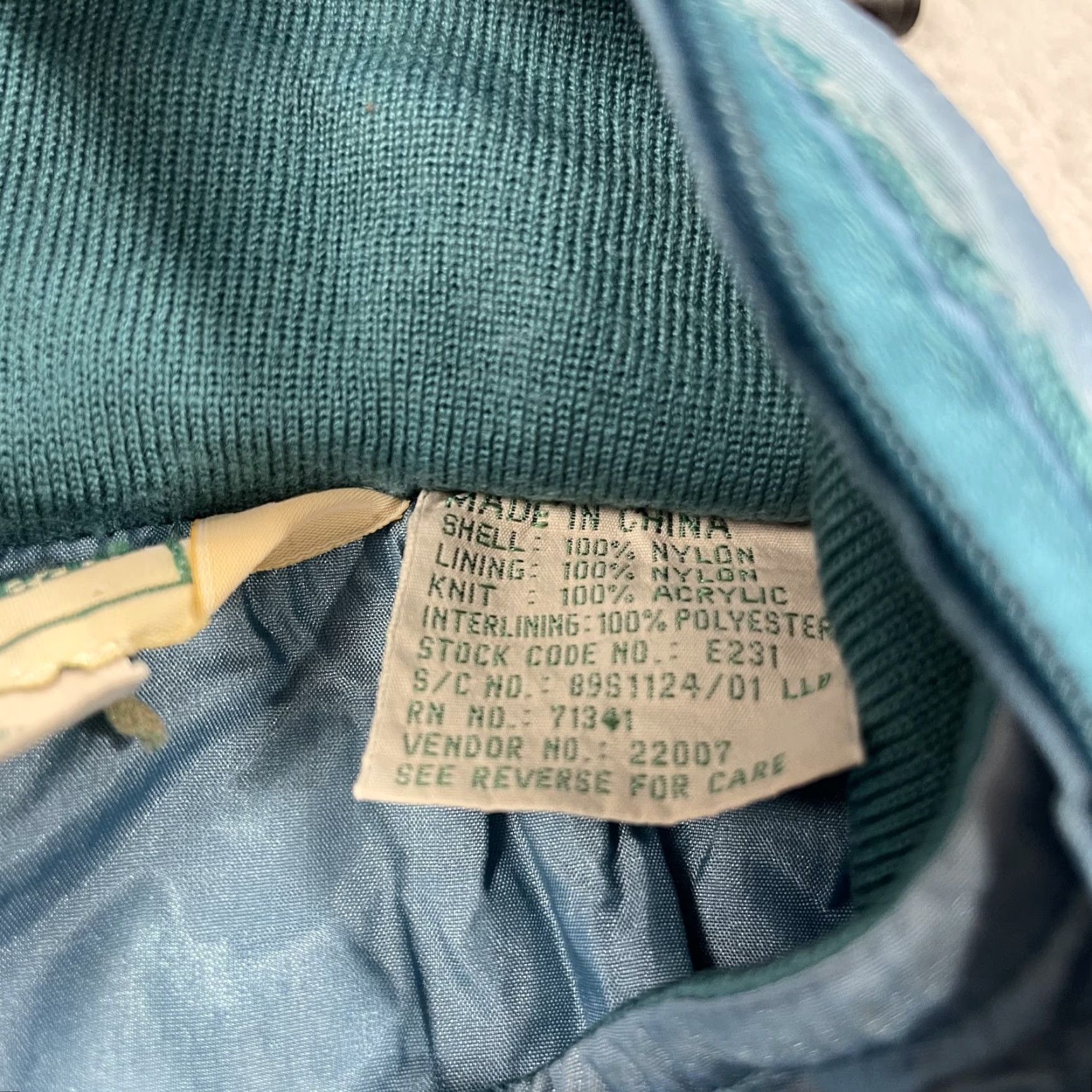 Vintage VINTAGE L.L.Bean Jacket Mens Large Blue Nylon Windbreaker Hooded Zip 90s Size US L / EU 52-54 / 3 - 5 Thumbnail
