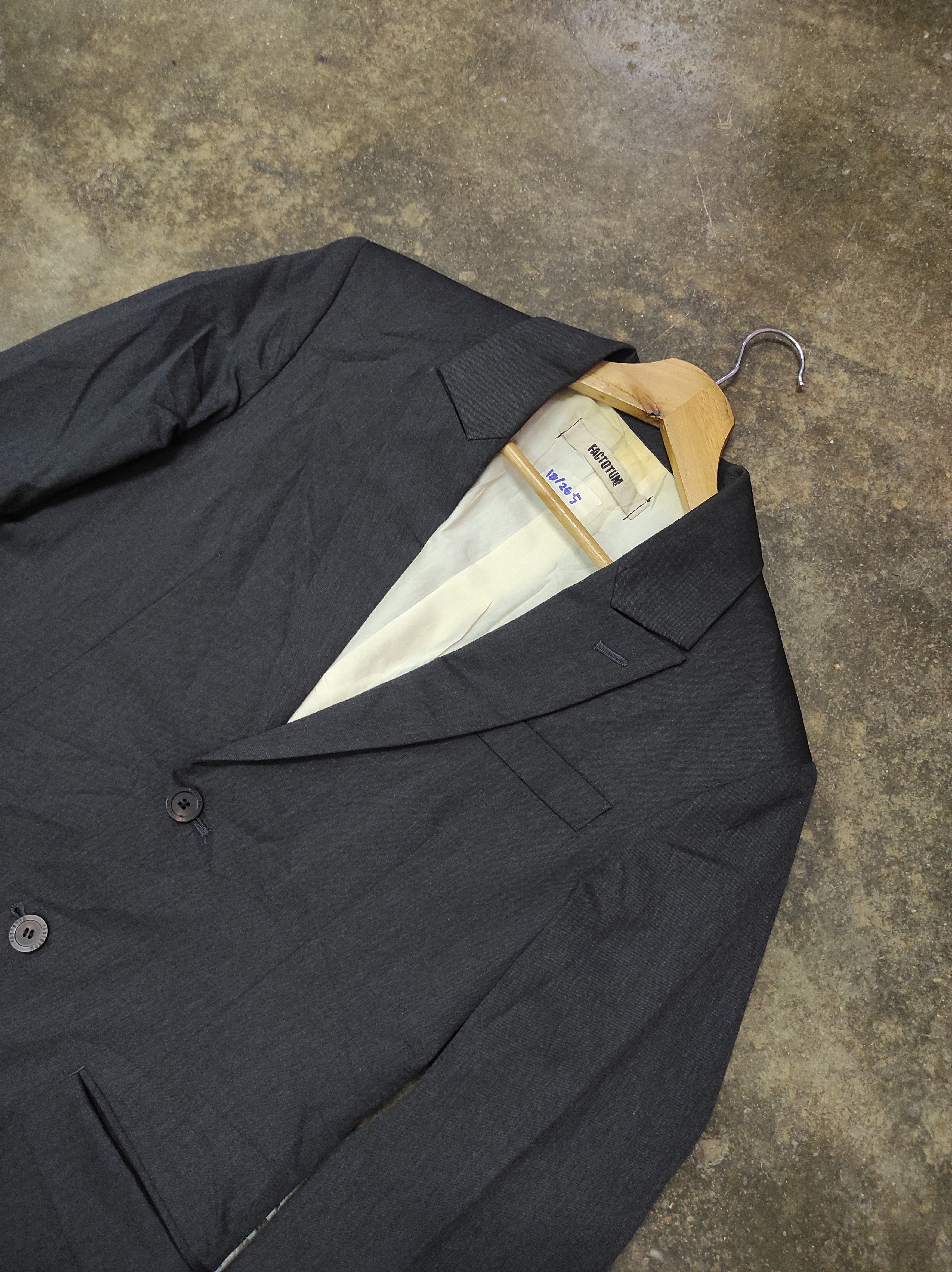FACTOTUM × Japanese Brand FACTOTUM X SUPER 110% TASMANIA WOOL BLAZER JACKET Size 36R - 3 Thumbnail