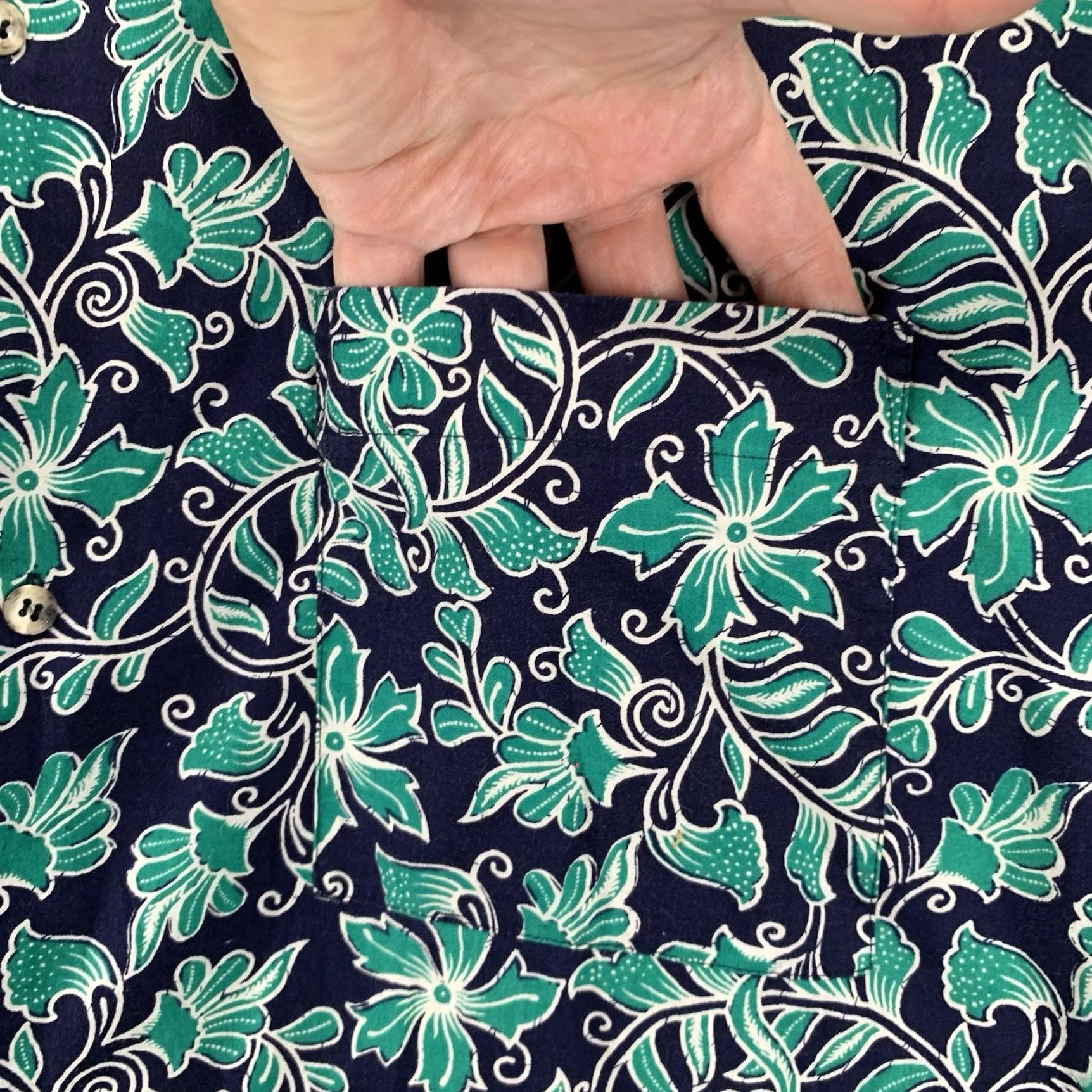 Jantzen VINTAGE Jantzen Hawaiian Shirt Men All Over Botanical Floral Short Sleeve Cotton Casual Spring Summer 80s Retro Blue Green Size US L / EU 52-54 / 3 - 3 Thumbnail
