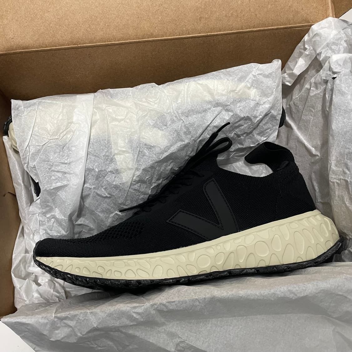 Rick Owens x Veja Performance Runner Size 42 (Brand New)