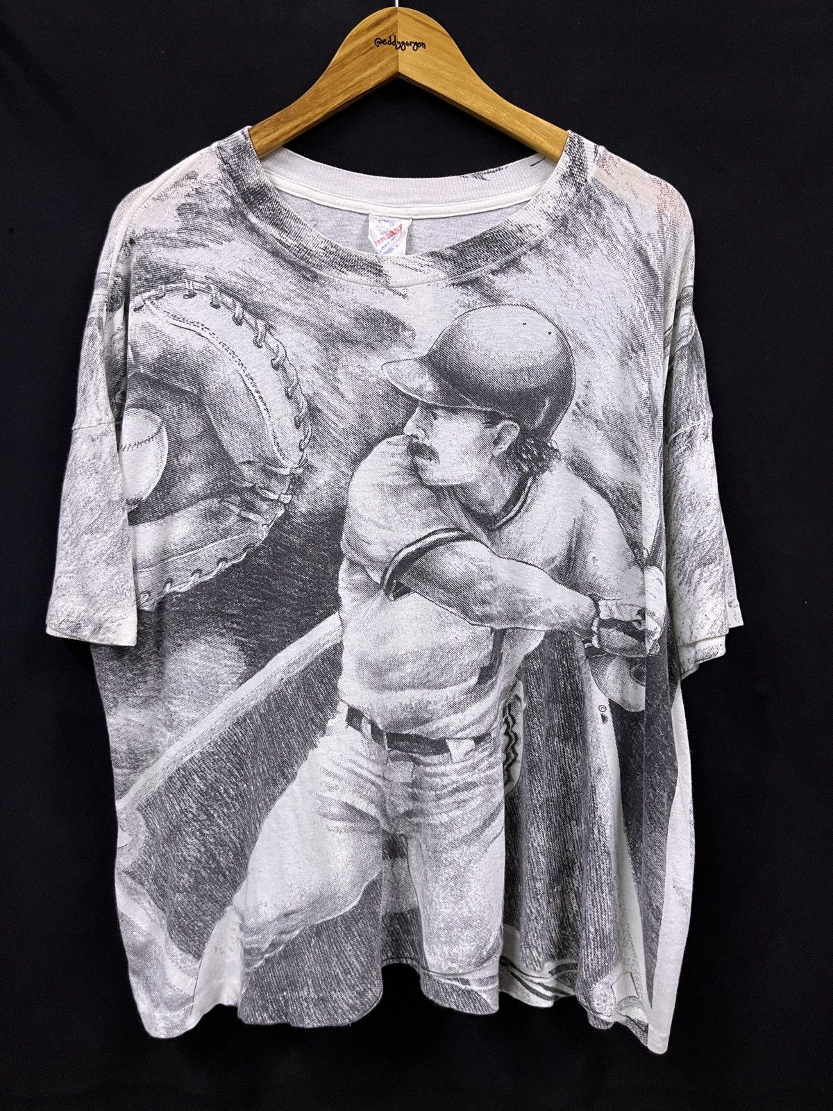 Vintage VINTAGE AOP 80s MLB FULLPRINT GRAPHIC TSHIRT Size US XL / EU 56 / 4 - 1 Thumbnail