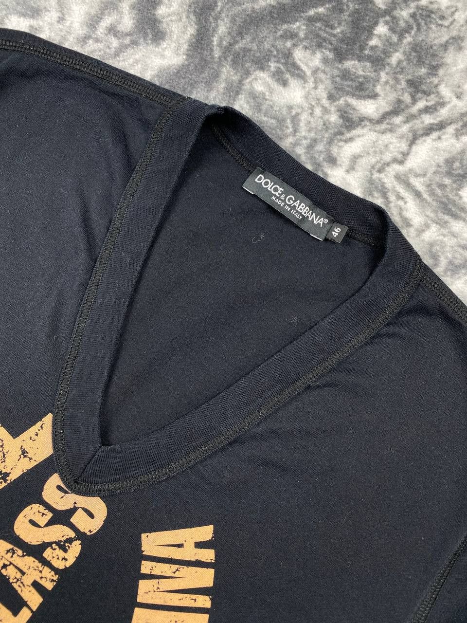 Dolce & Gabbana Dolce & Gabbana Weight Class DG Club V Neck T shirt Men Size US S / EU 44-46 / 1 - 2 Thumbnail