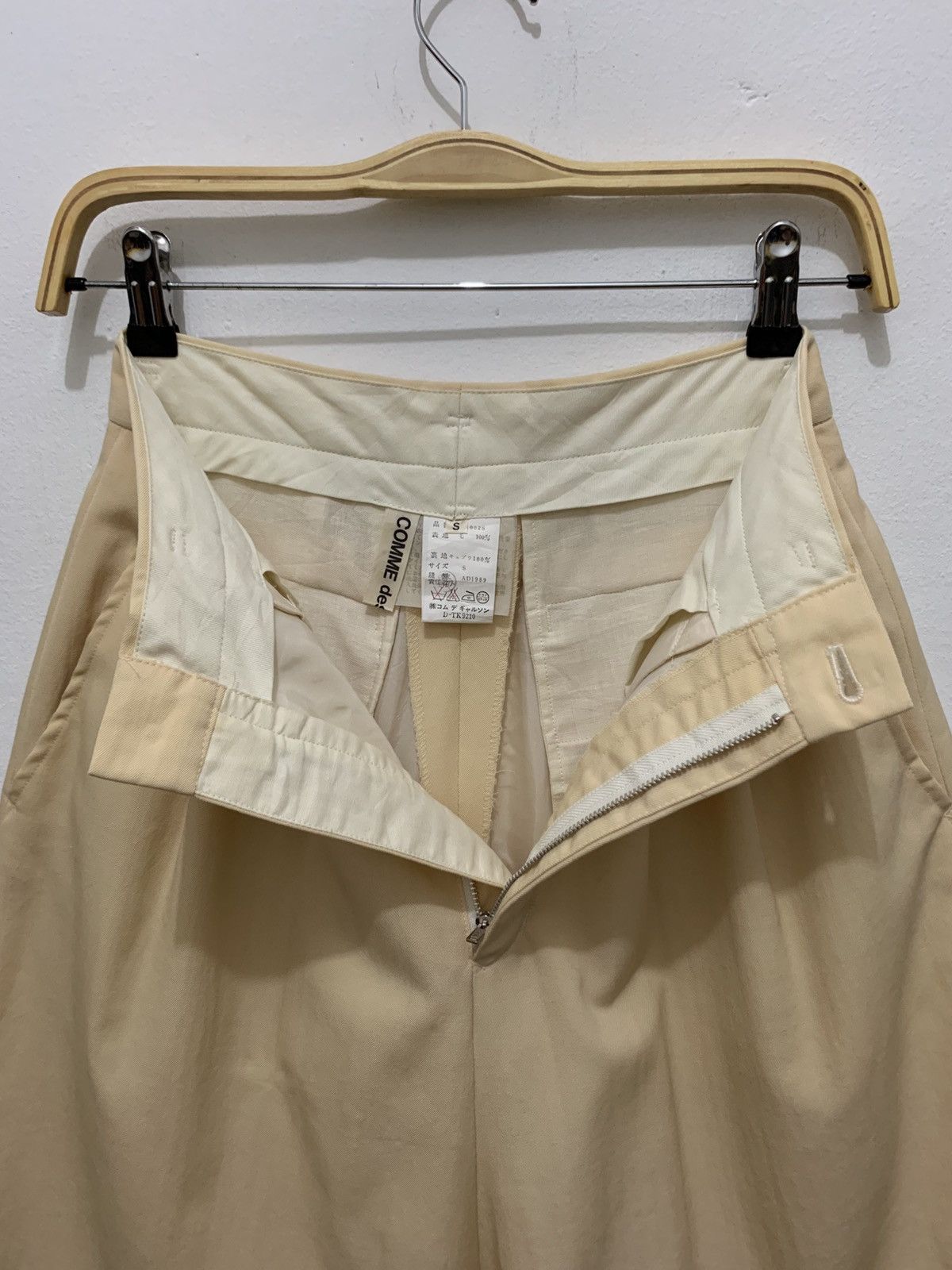 Comme des Garcons Vintage 1989 COMME DES GARCONS Hight Waist Short Pants Size 25" / US 0 / IT 36 - 10 Thumbnail
