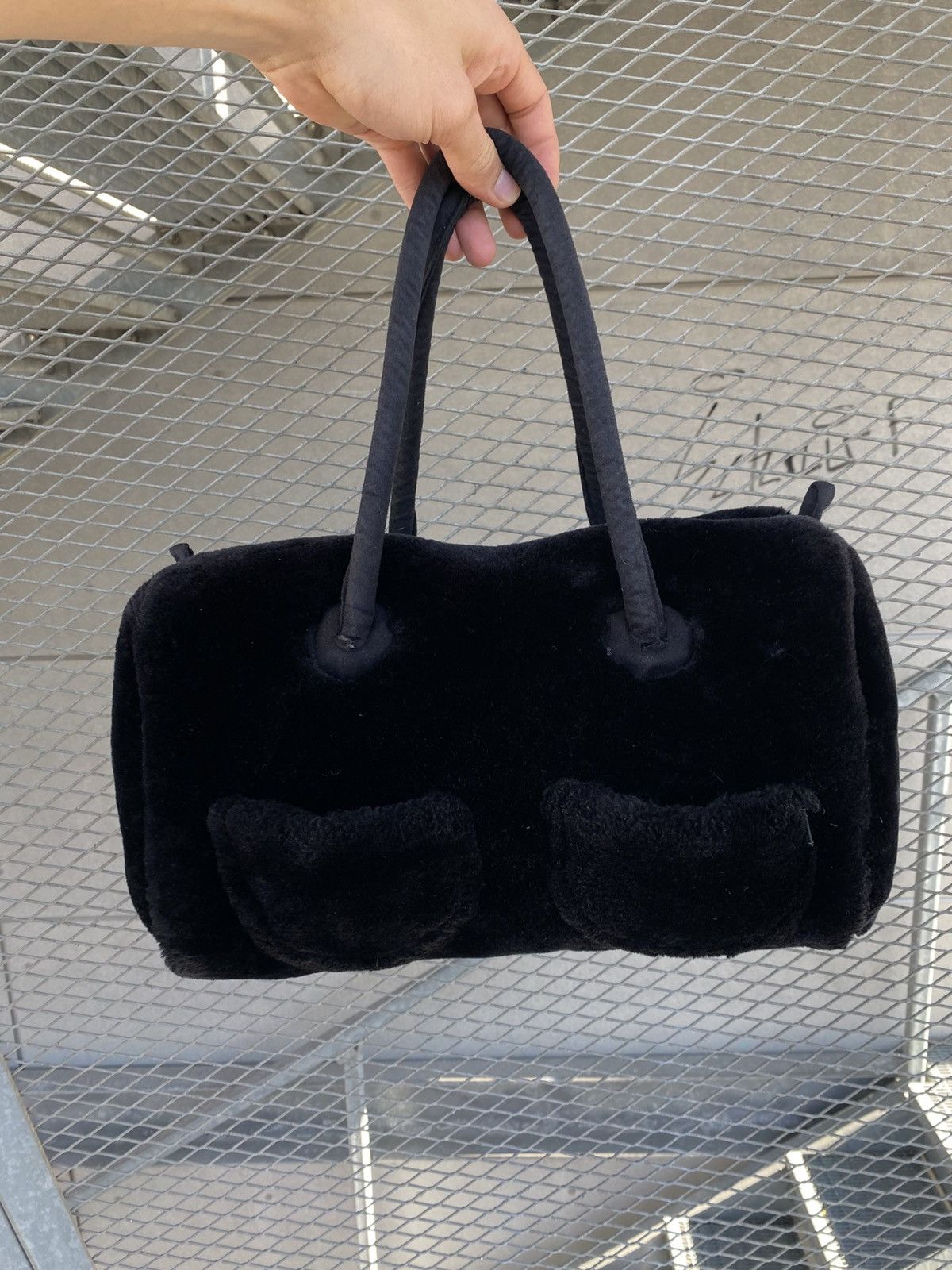 Guess Vintage 90s Guess Teddy Double Side Pockets Handbag Size ONE SIZE - 4 Thumbnail