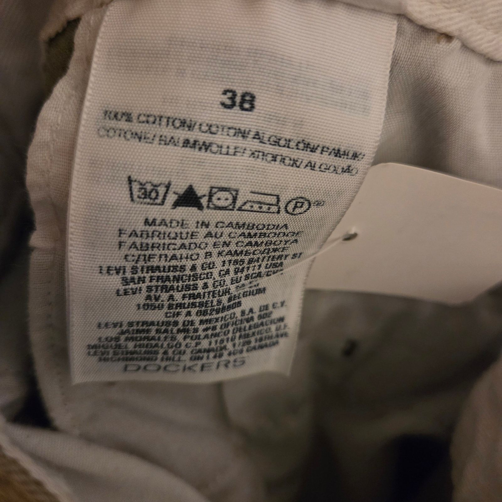 Dockers Dockers Khaki Shorts - Men's Size 38 - Great Condition! Size US 38 / EU 54 - 6 Thumbnail