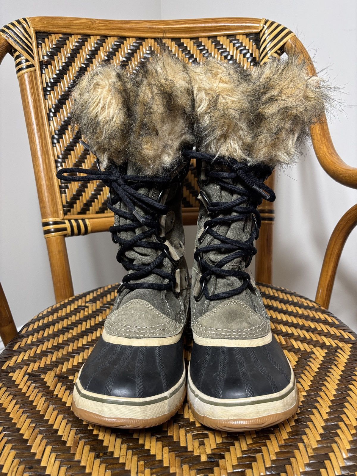 SOREL Sorel Joan Of Arctic Waterproof Fur Snow Boots NL1540-383 8 Size US 8 / IT 38 - 2 Thumbnail