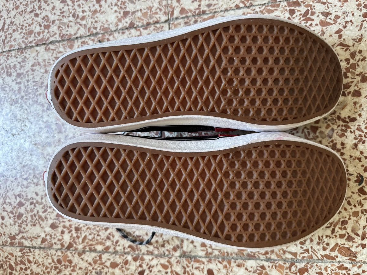 Vans Vans Shoes Size US 10.5 / EU 43-44 - 6 Thumbnail