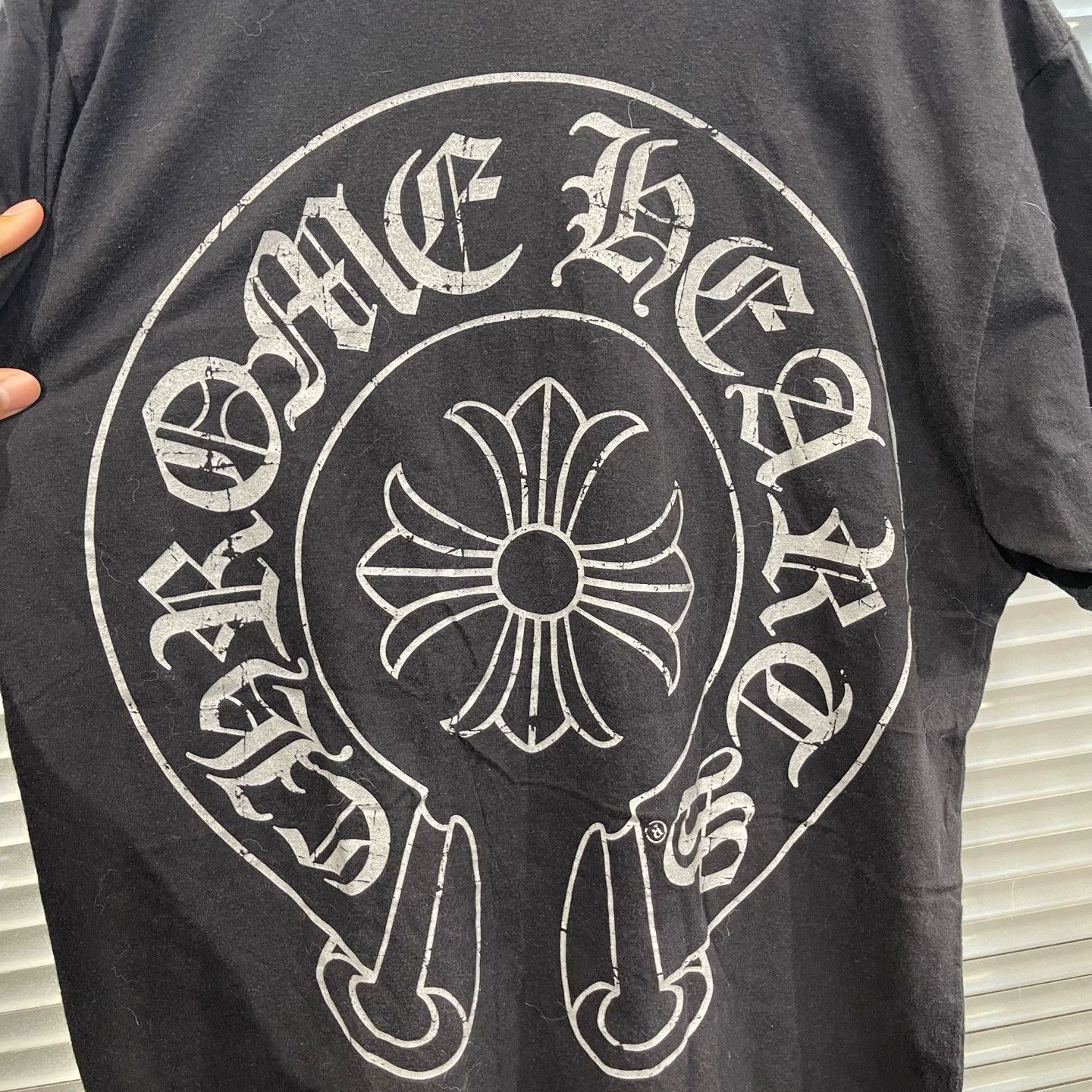 Chrome Hearts CH Classic Broken Horseshoe Print SS Tee L Size US L / EU 52-54 / 3 - 6 Thumbnail