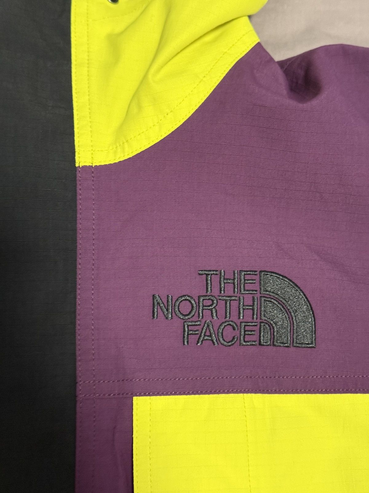 The North Face Supreme tnf north face expedition gore tex Jacket sulphur Size US M / EU 48-50 / 2 - 3 Thumbnail