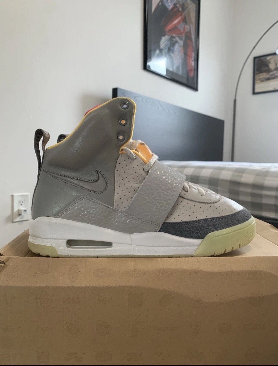 Kanye West × Nike Nike Air Yeezy 1 Zen Grey Size US 9 / EU 42 - 4 Thumbnail