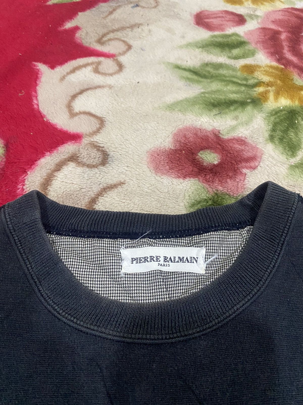 Pierre Balmain × Vintage Vintage Pierre Balmain Embroidered Logo Sweatshirt Size US M / EU 48-50 / 2 - 4 Thumbnail