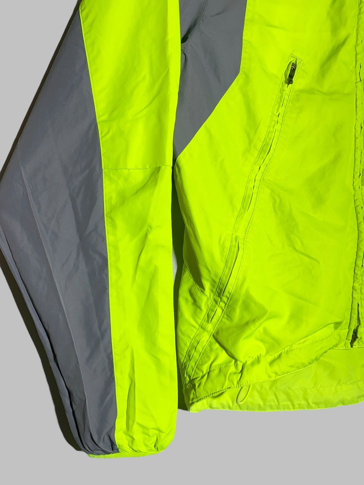 Nike 🔥 Y2K NIKE ACID LIME WINDBREAKER HYPER TECH UTILITY LOOK Size US S / EU 44-46 / 1 - 8 Thumbnail