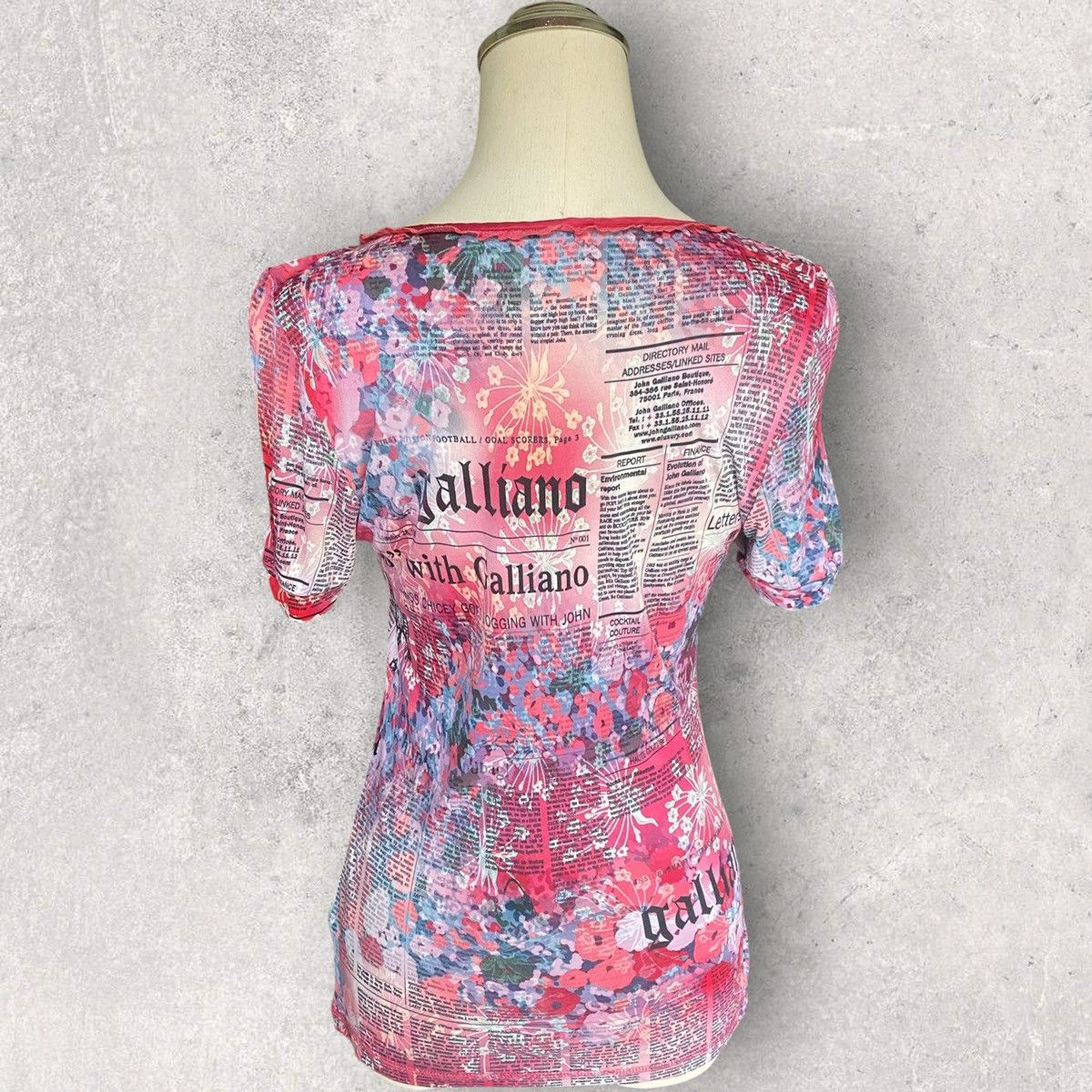 John Galliano 2000’s Newspaper Gazette Floral Top Size S / US 4 / IT 40 - 4 Thumbnail